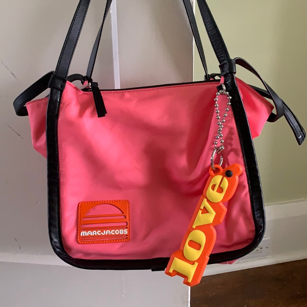 Marc Jacobs Hot Pink Nylon Love Tote Bag - Picture 2 of 10